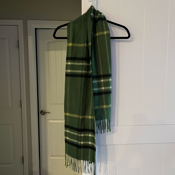 Charter Club Accessories - Charter Club 100% Cashmere Scarf